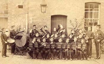Most boys' homes formed their own band, which would play at special occasions and during military drills. Every Sunday morning, the Standon band would play as the boys marched to the village church.